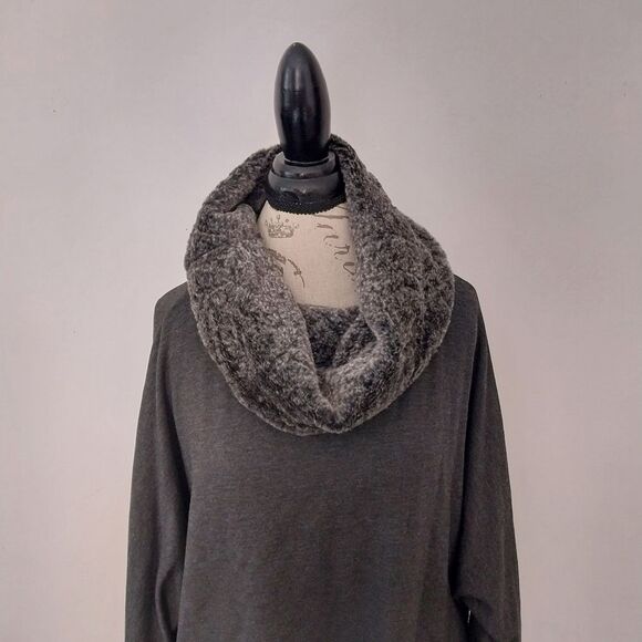 Catherine Malandrino Sweater Women's XL NWT - Picture 4 of 8